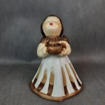Figurka ceramiczna Aniołek z miską 