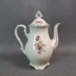 Dzbanek porcelanowy w kwiaty ze złoceniami