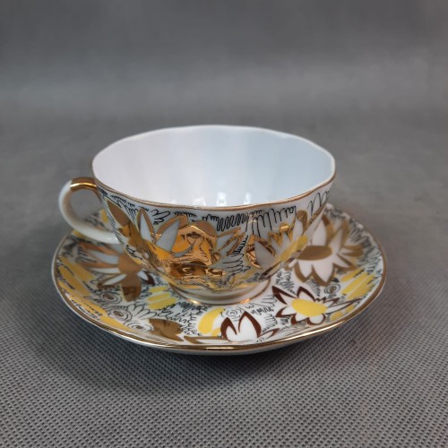 Filiżanka porcelanowa z talerzykiem Łomonosow złocona