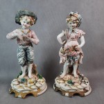 Figurki porcelanowe biskwitowe Capodimonte Włochy