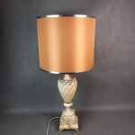 Lampa stołowa pomarańczowy abażur