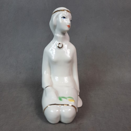 Figura porcelanowa Laimdota