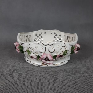 Misa ceramiczna ażurowa z kwiatami