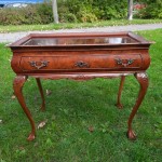 Komoda/Stolik  rzeźbiona Chippendale orzech 