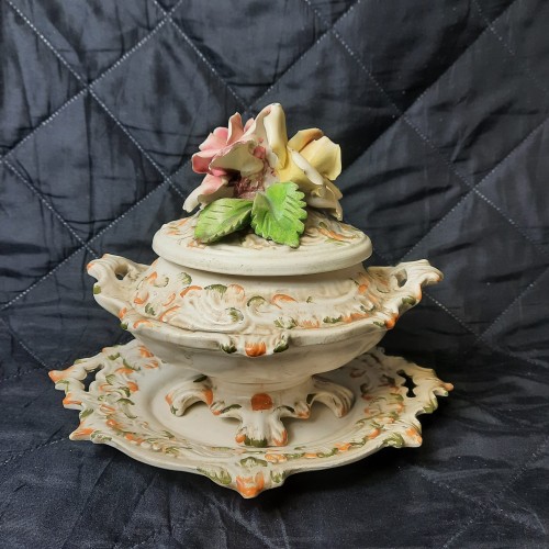 Waza ażurowa porcelanowa  Bassano z kwiatkami